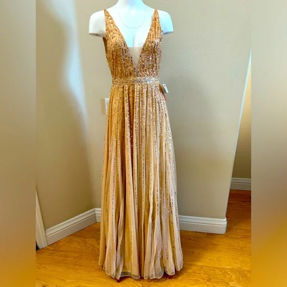 Mac Duggal 6 Sunset Sequin Plunge V Neck Gown NWT Flowy A Line Skirt - Picture 6 of 13